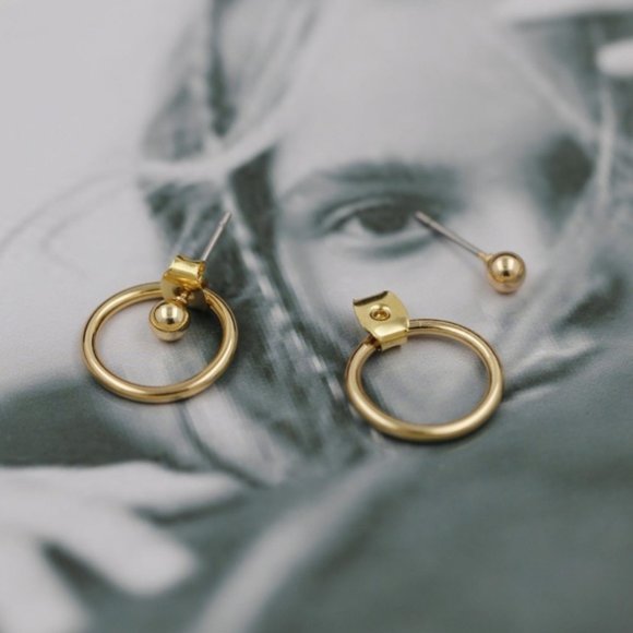 Minimalist Stud Hoop Earrings (Gold) - Picture 3 of 5